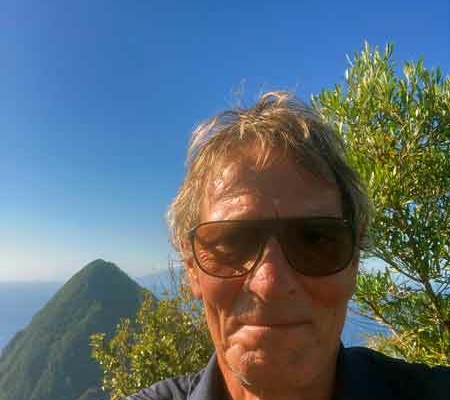 Pitons top