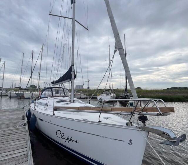 Sailing my friends new boat from Sneek to Numansdorp